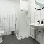 Grosszuegiges City-apartment In Bester Lage Fuer 8 Personen 公寓 *