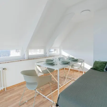 公寓 Grosszuegiges City-apartment In Bester Lage Fuer 8 Personen