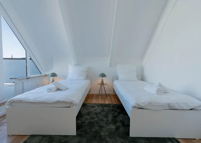 公寓 Grosszuegiges City-apartment In Bester Lage Fuer 8 Personen 奥尔登堡