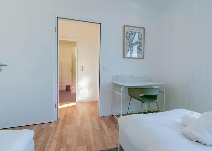 公寓 Grosszuegiges City-apartment In Bester Lage Fuer 8 Personen *
